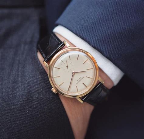 patek philippe mens dress watch